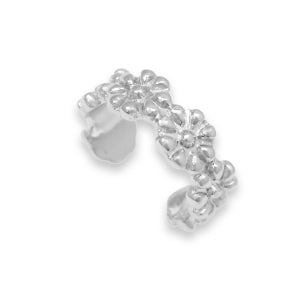 Zilverkleurige earcuff met bloemenmotief