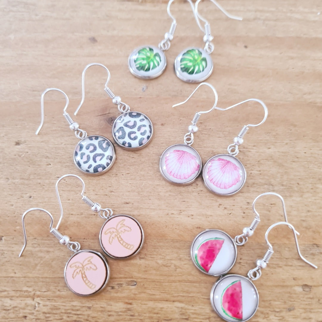 Zilverkleurige oorbellen met watermeloenprint