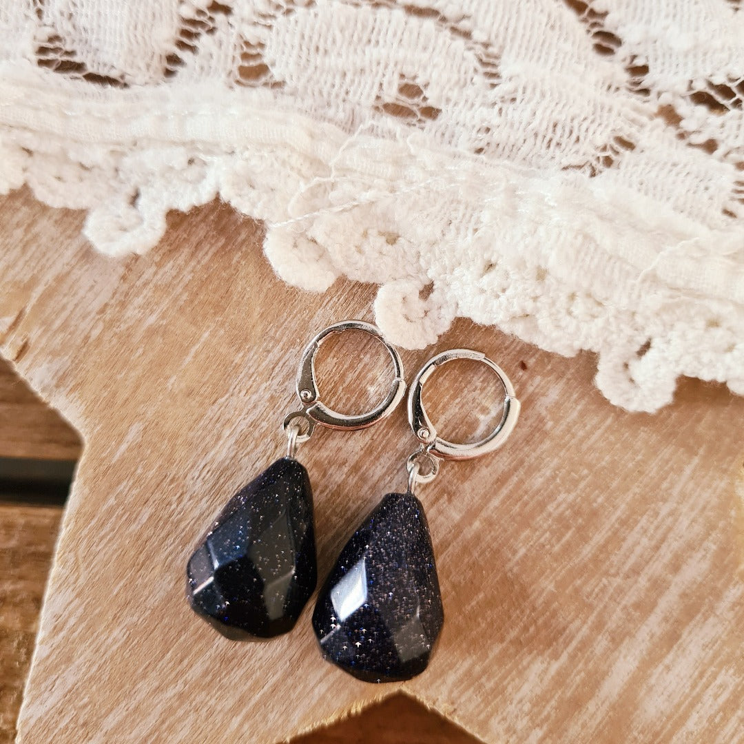 Blue goldstone ringetjes zilver donkerblauw glitter