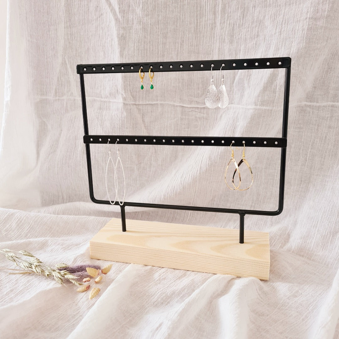 Metaal/houten oorbellendisplay blank hout/zwart