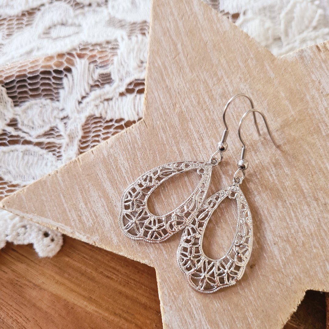 Elegante zilveren bohemian oorbellen ibiza vibes