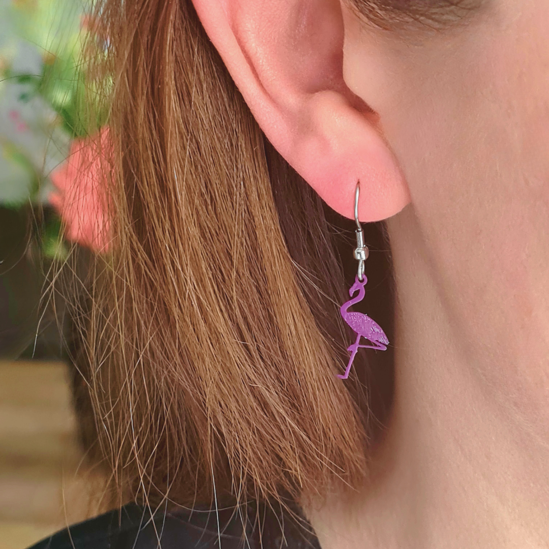 Zilveren flamingo oorbellen in paars