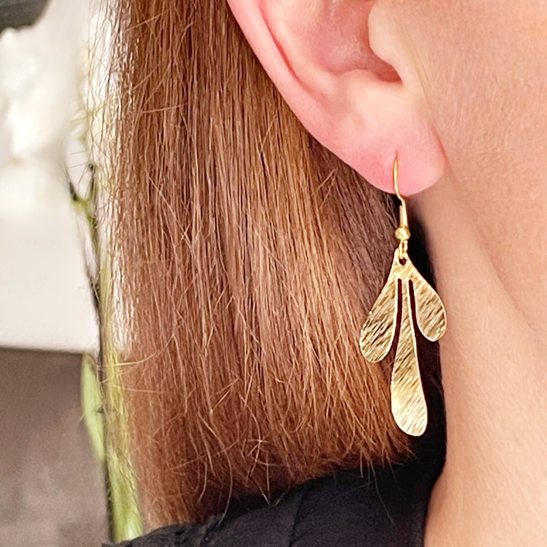 sierlijke oorbellen in goud