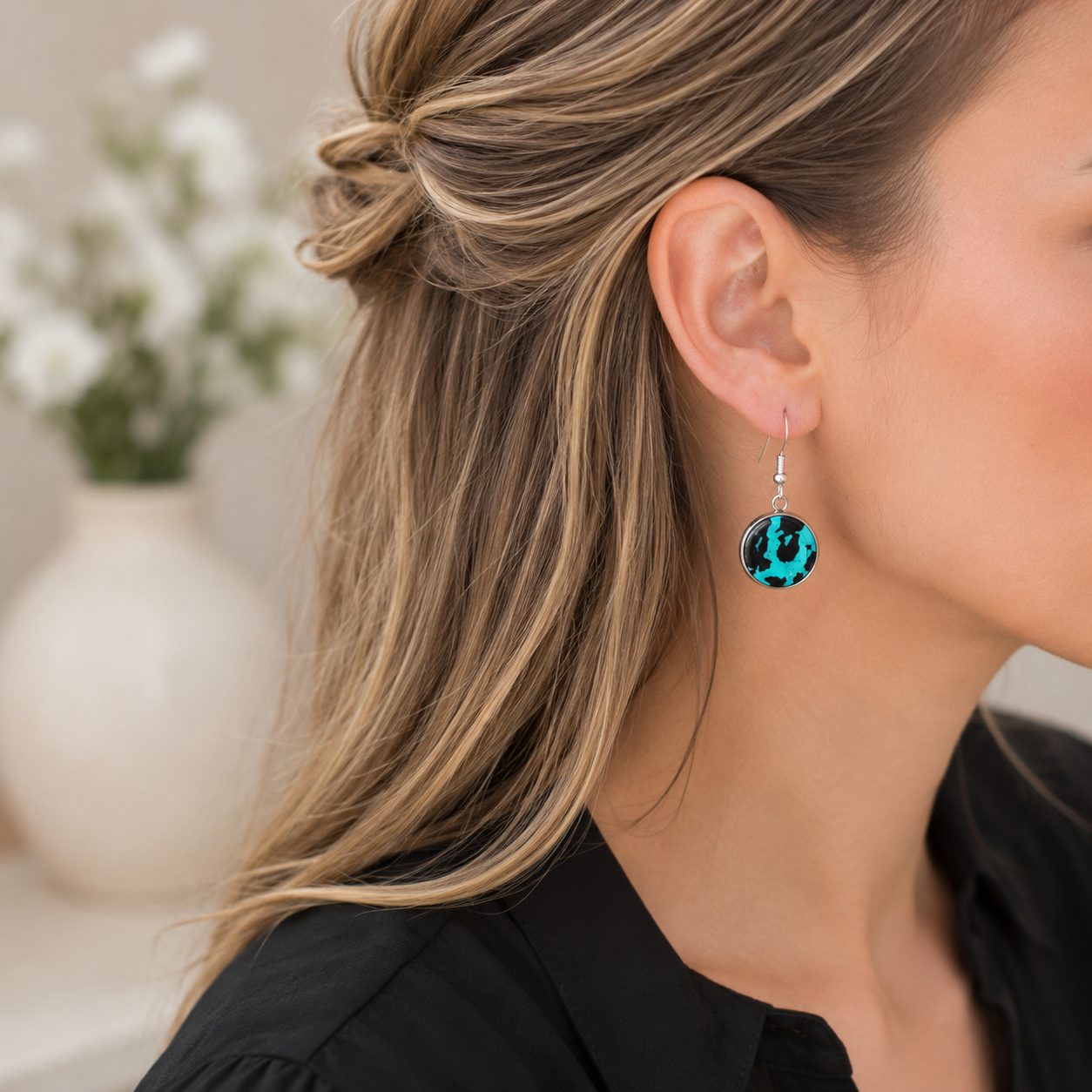 korte hangertjes turquoise met zwarte marmer print