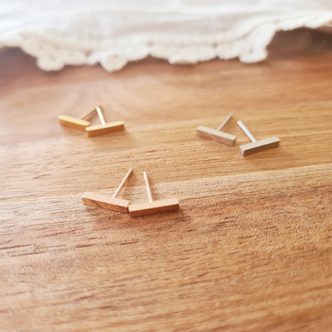 Minimalistische oorbellen stainless steel roségoud stekertjes