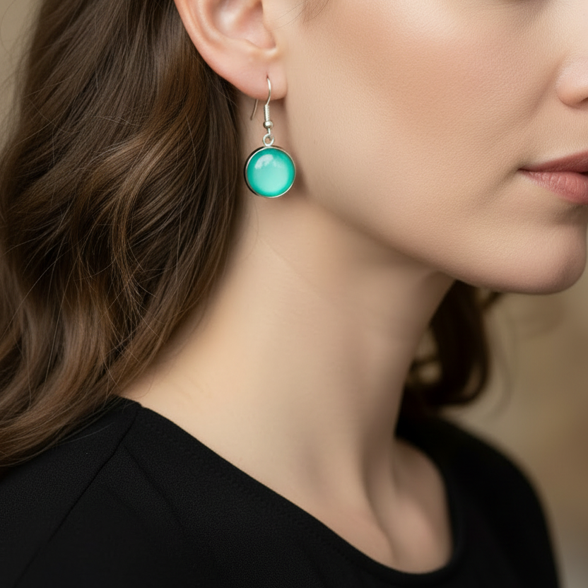 Turquoise earring zonder oog