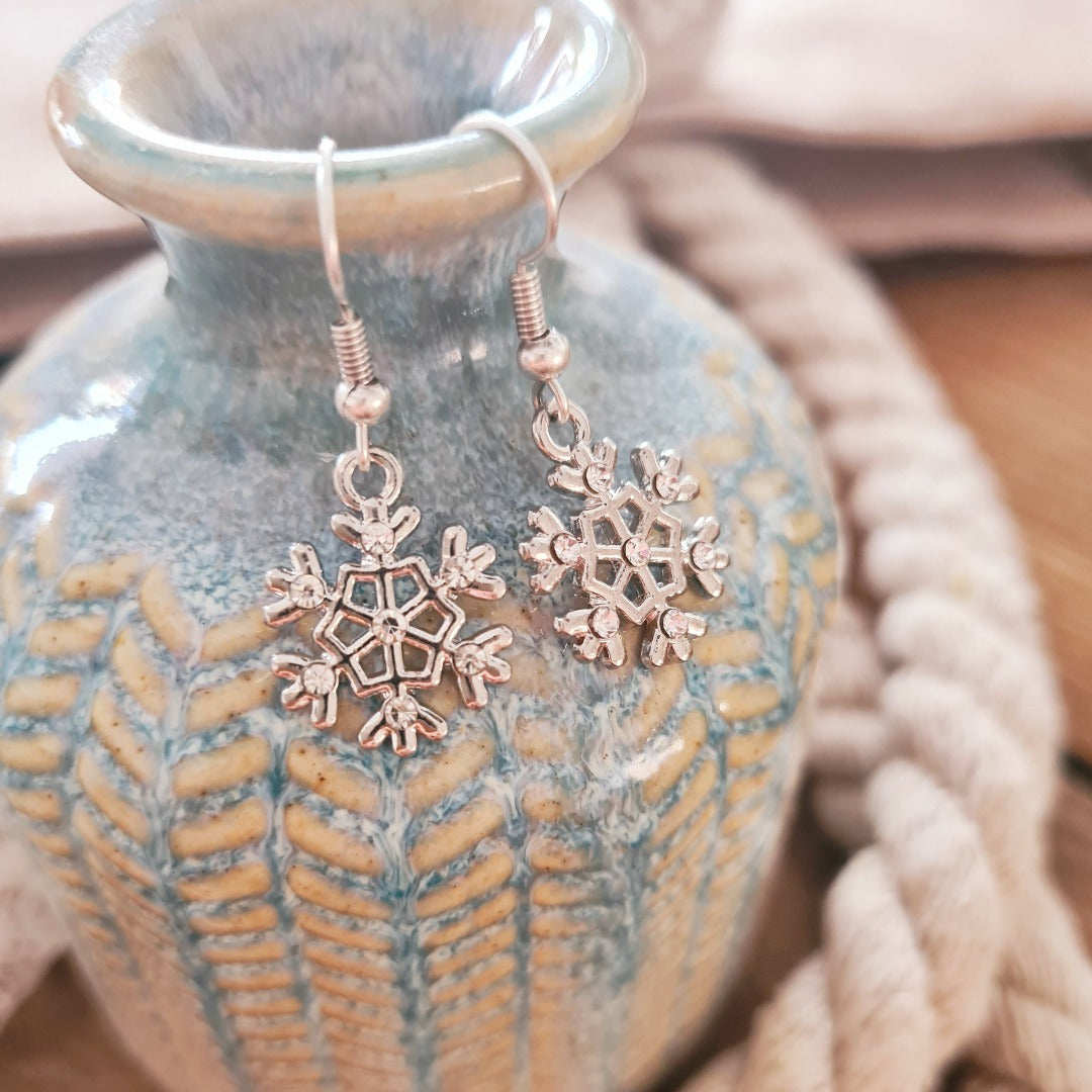 Kerst oorbellen sneeuwvlok zilver