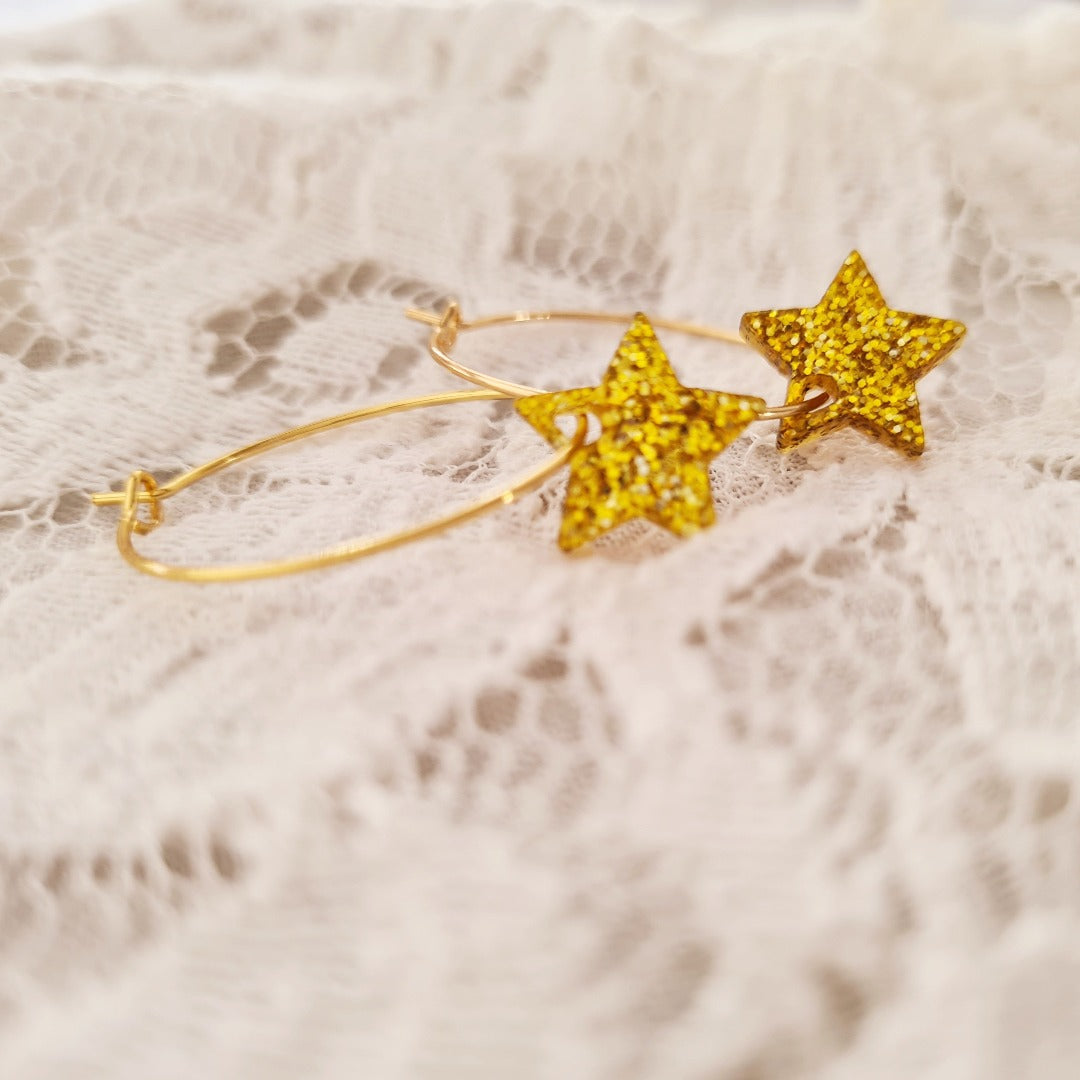  Gouden ringen met plex ster bedel in goud glitter nikkelvrij